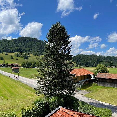Geraeumiges Domizil Mit Bergblick Und Sauna Oberwoessen Ngoại thất bức ảnh