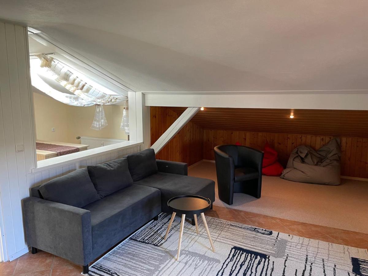 Geraeumiges Domizil Mit Bergblick Und Sauna Oberwoessen Ngoại thất bức ảnh